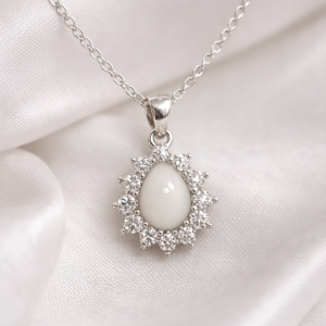 Collier Inès